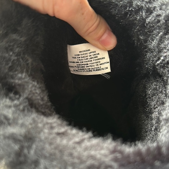 Lamo Cow Suede Boots Women's Black Fur-Lined Boots - Picture 14 of 14